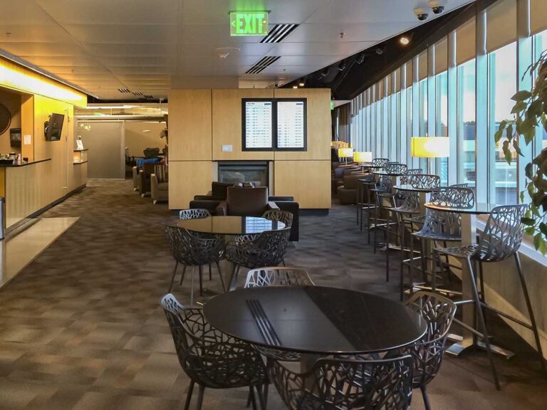 Alaska Airlines Boardroom in 2014