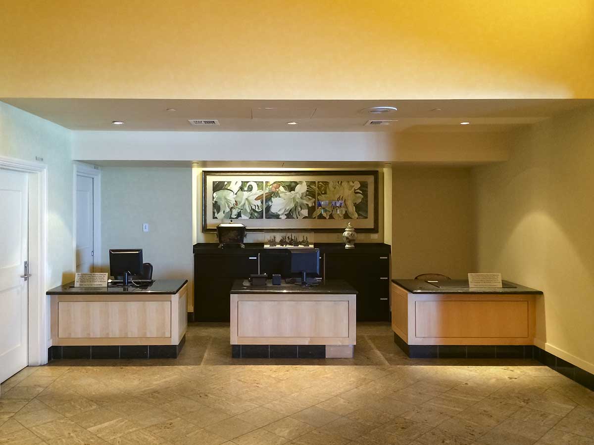 Customer service desk in the United global first lounge SFO