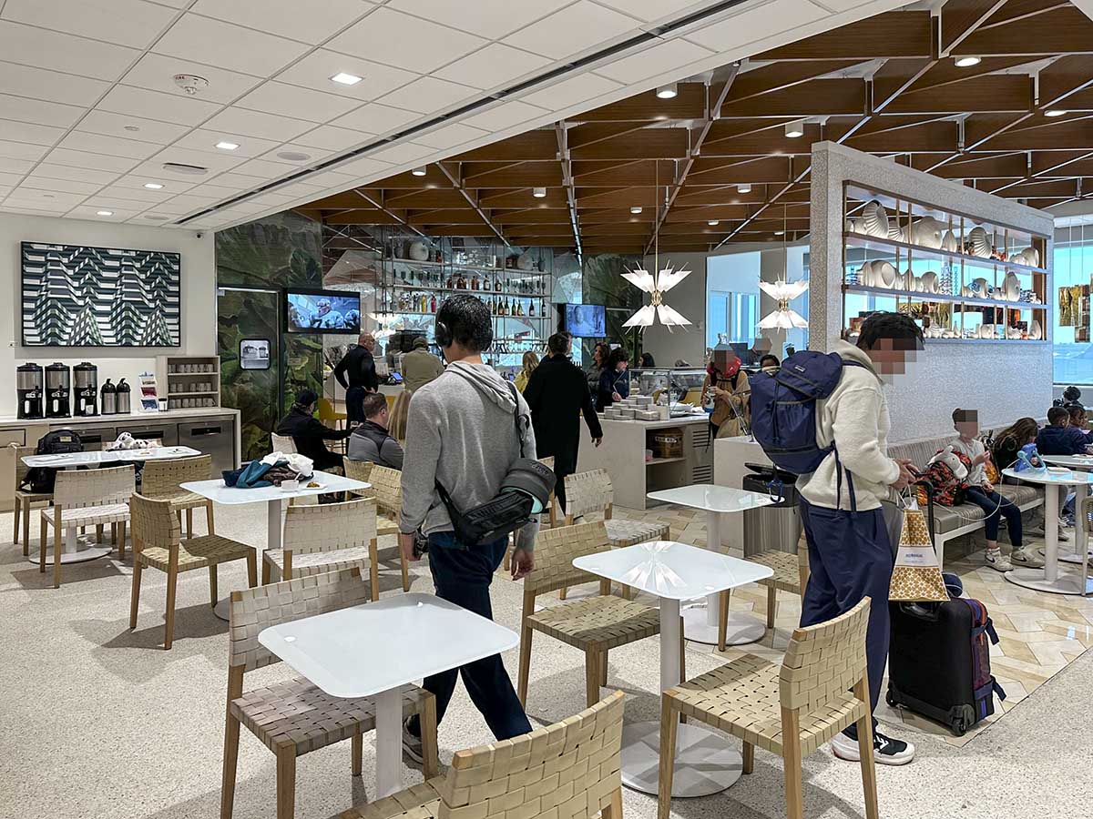Amex Escape Lounge FLL café seating area