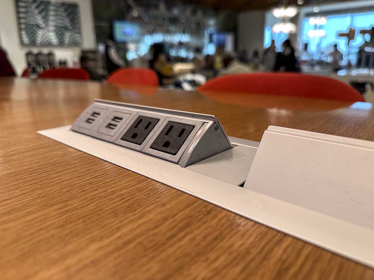 Amex Escape Lounge FLL electrical outlets and USB power ports
