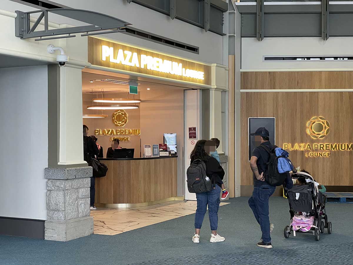 Plaza Premium Lounge YVR main entrance