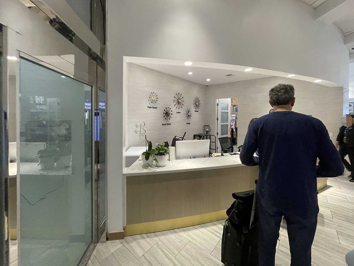 Escape Lounge West Palm Beach reception desk