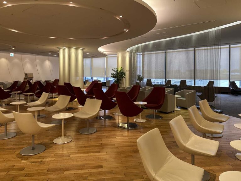 NRT Korean Air Lounge